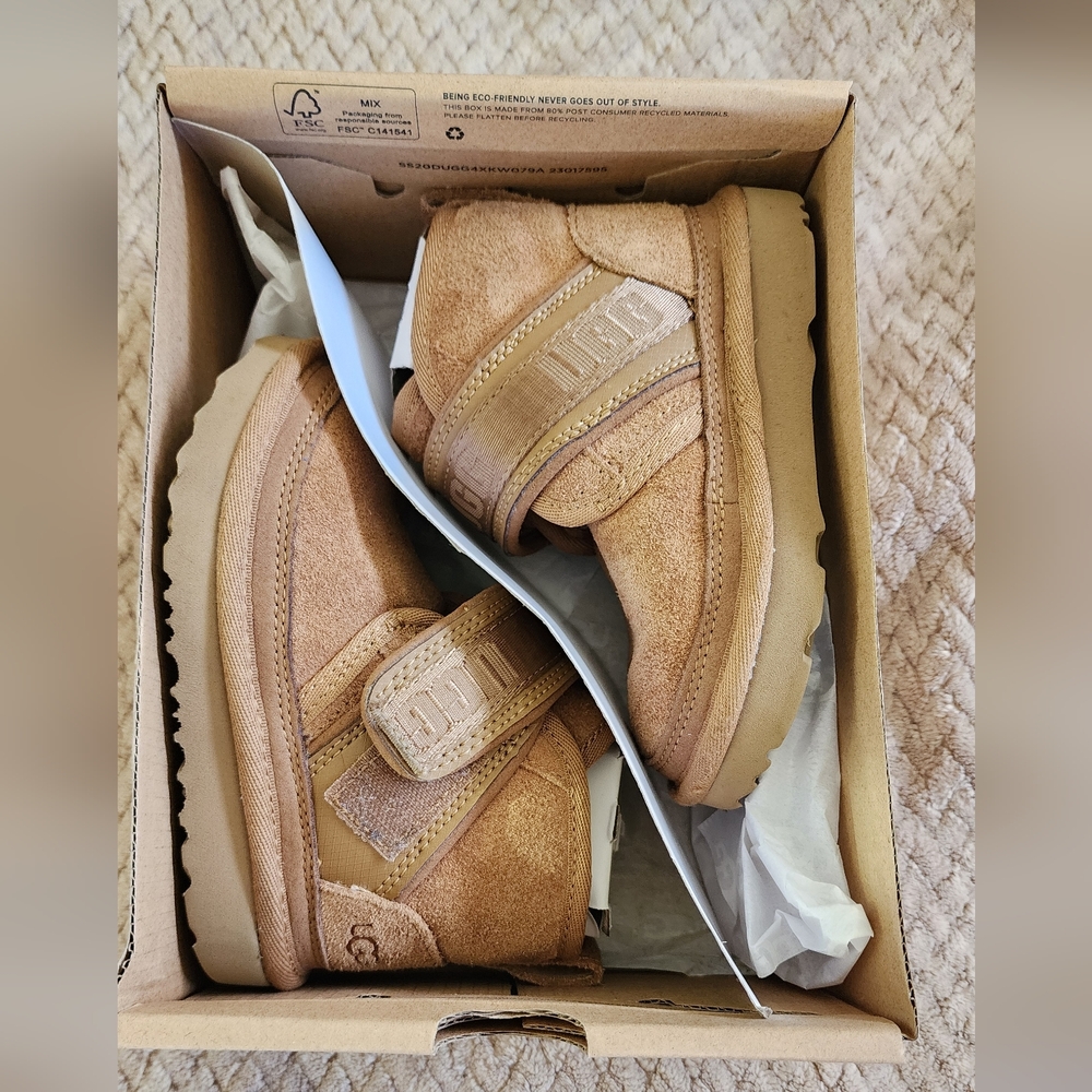 UGG Tan Neumal Snapback - Toddler sz 8